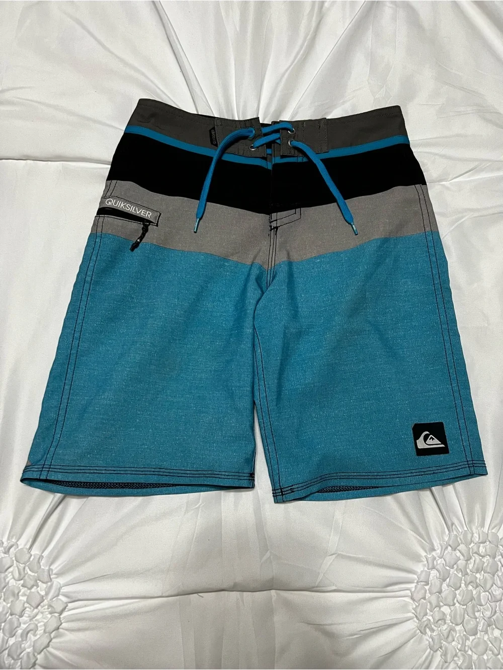 Quiksilver Blue Striped Swim Board Shorts • Size 24 • Excellent condition